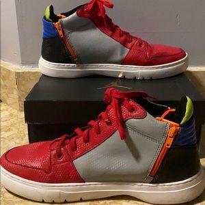 Casual tall Jordan like shoes